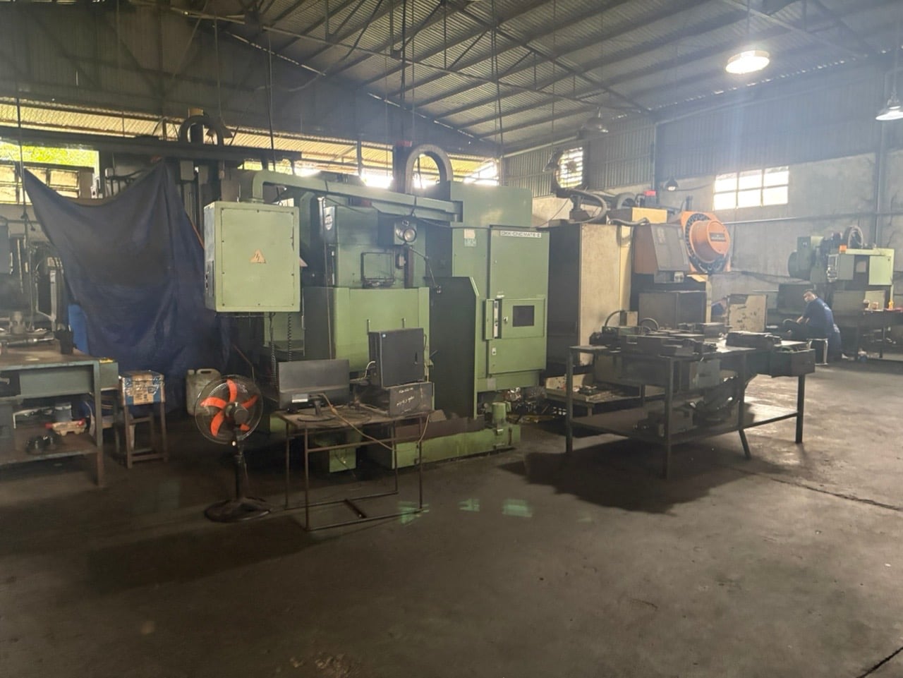 CNC milling machine (5).jpg